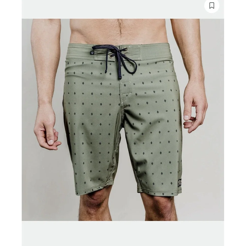 United By Blue Mens Olive Green Geometric Board Shorts Swim Trunks Size 34